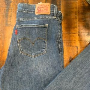 Levi jeans size 31